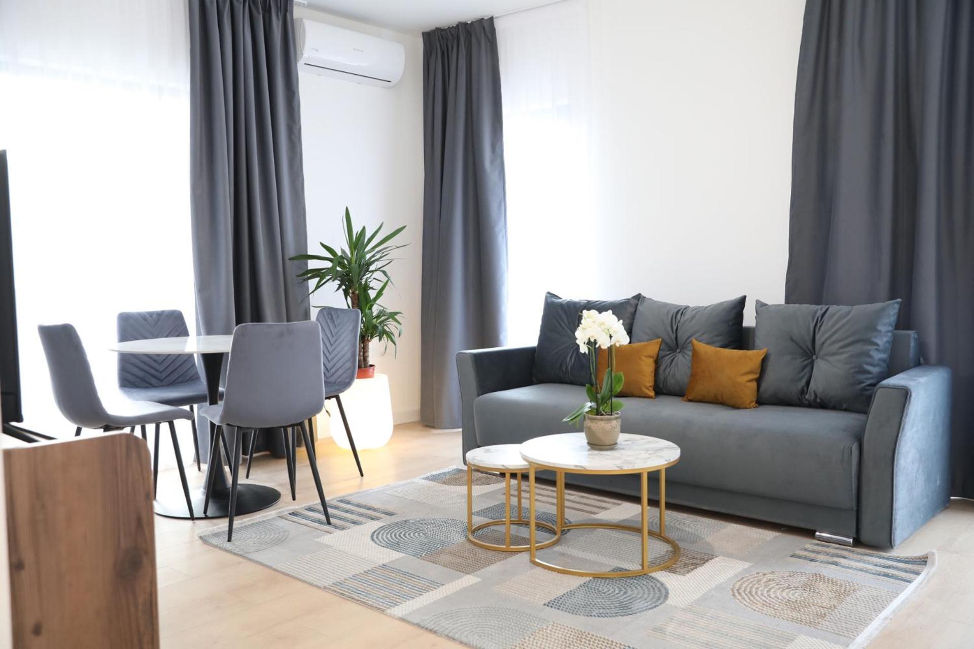 Exit Aparthotel Floreşti Dış mekan fotoğraf